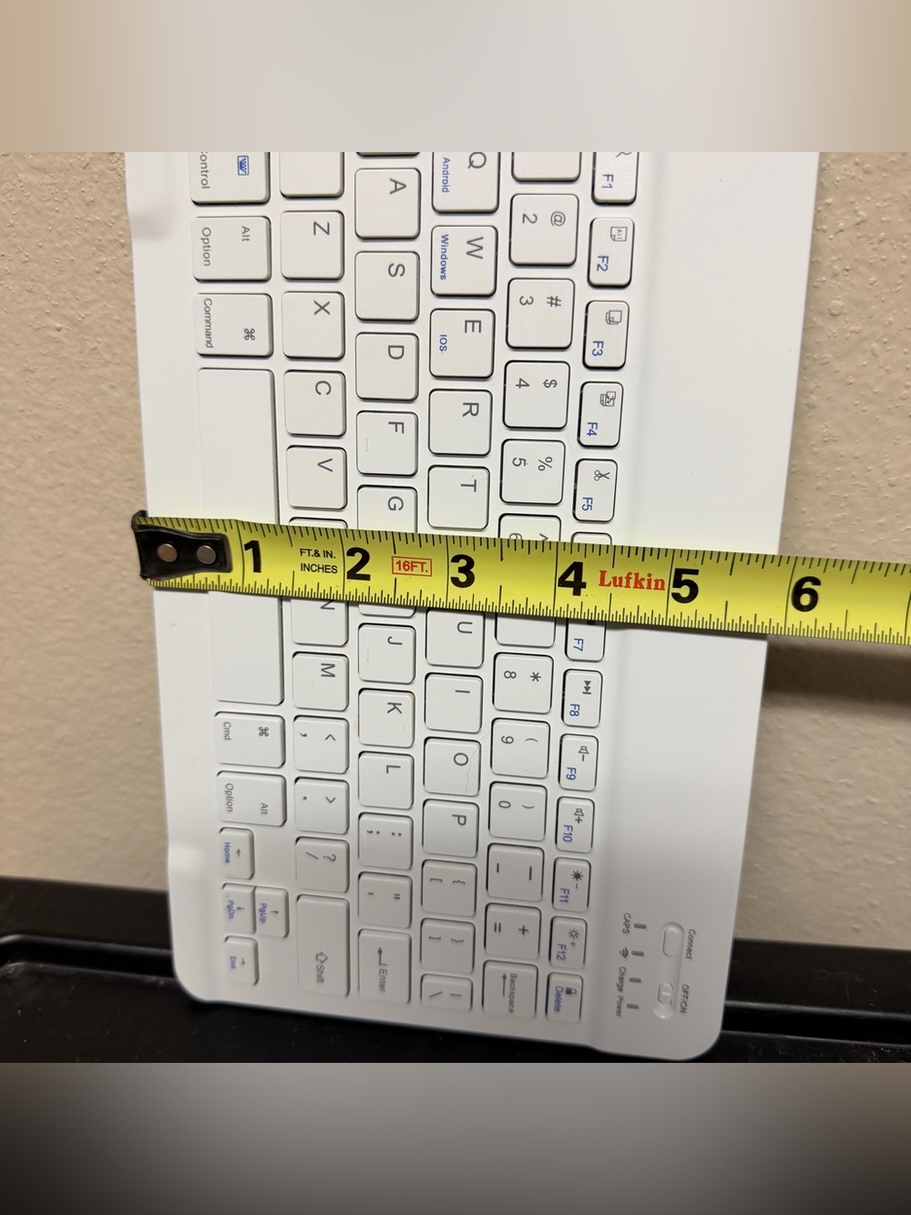 White Wireless Bluetooth Keyboard - Compact Multi-OS Layout - Picture 5 of 5